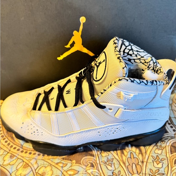 Nike Air Jordan 6 rings (7.5) - Picture 10 of 11